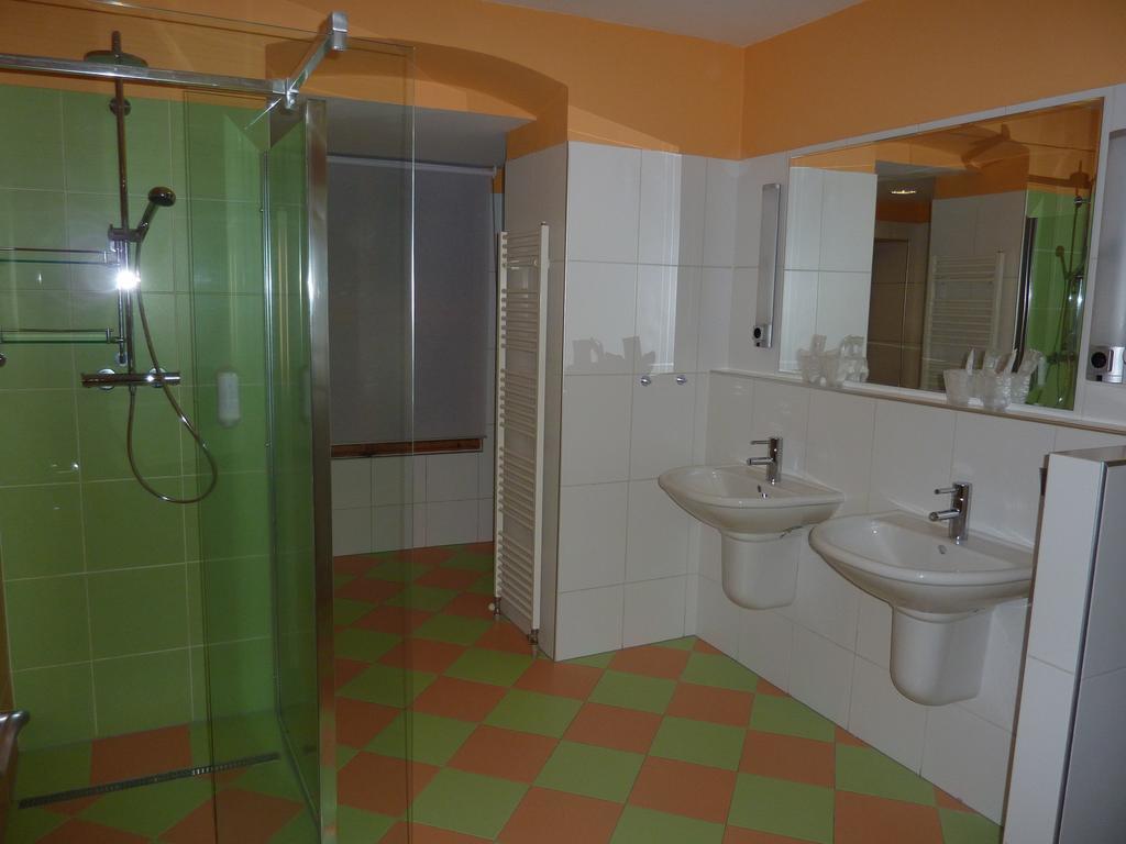 Apartments And Suites Kremnica Rom bilde
