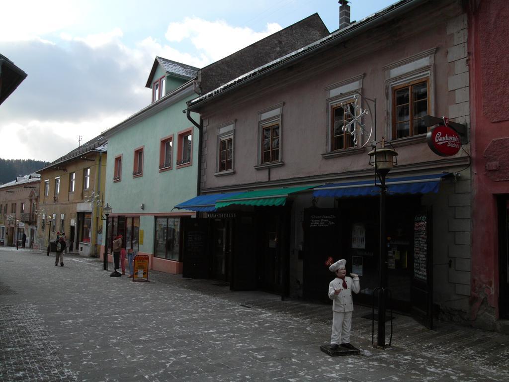 Apartments And Suites Kremnica Eksteriør bilde